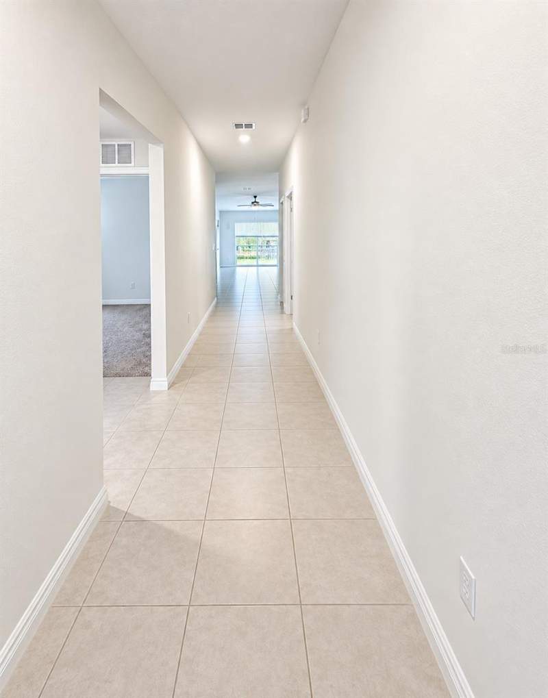 4 bedroom Single Family Residence at 1838 Red Loop, Saddle Crk Preserve Ph 2, Lakeland — photo 3