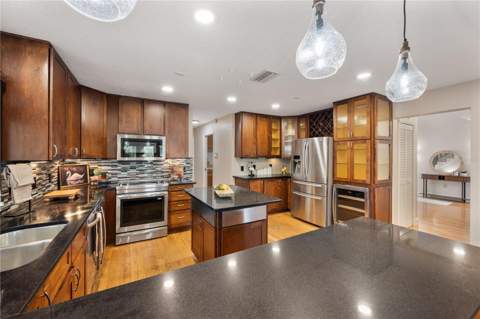 6033 Mountain Lake Drive, Lakeland FL - photo 15 of 71