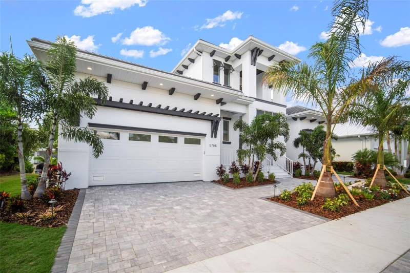 44 HAMMOCK BAY BLVD home for sale in Hammock Bay