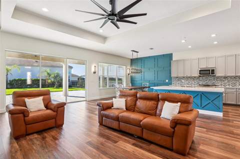 3326 Acacia Bay Avenue, Wesley Chapel FL - photo 6 of 52