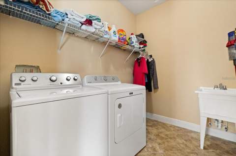 3759 Eagle Isle Circle, Kissimmee FL - photo 18 of 70