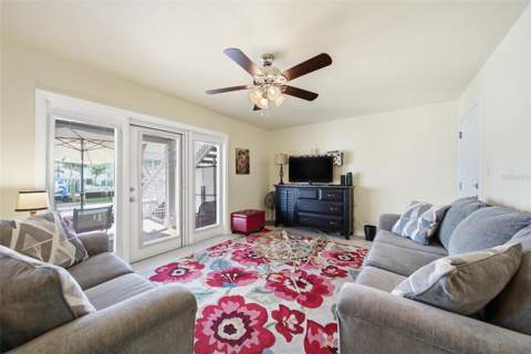 5092 Beach Drive #A, St Petersburg FL - photo 11 of 53