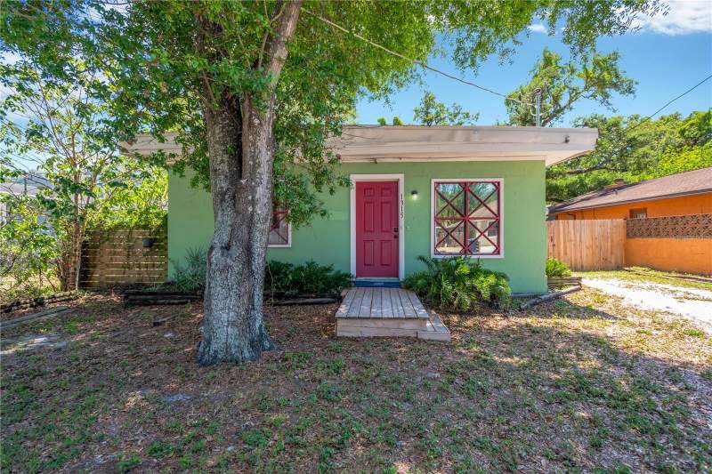 1315 E OSBORNE AVENUE home for sale in Nebraska Heights