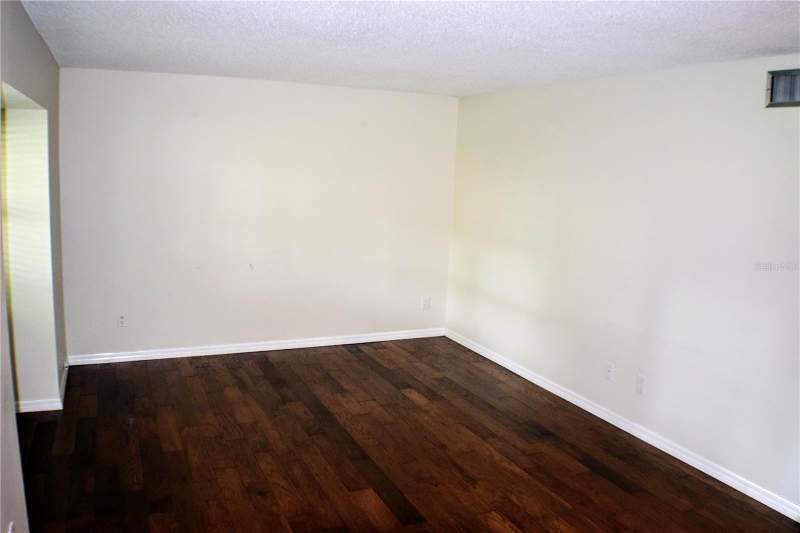 2 bedroom Condominium at 814 PARK LAKE CIRCLE #8, PARK LAKE TWNHS, MAITLAND — photo 4