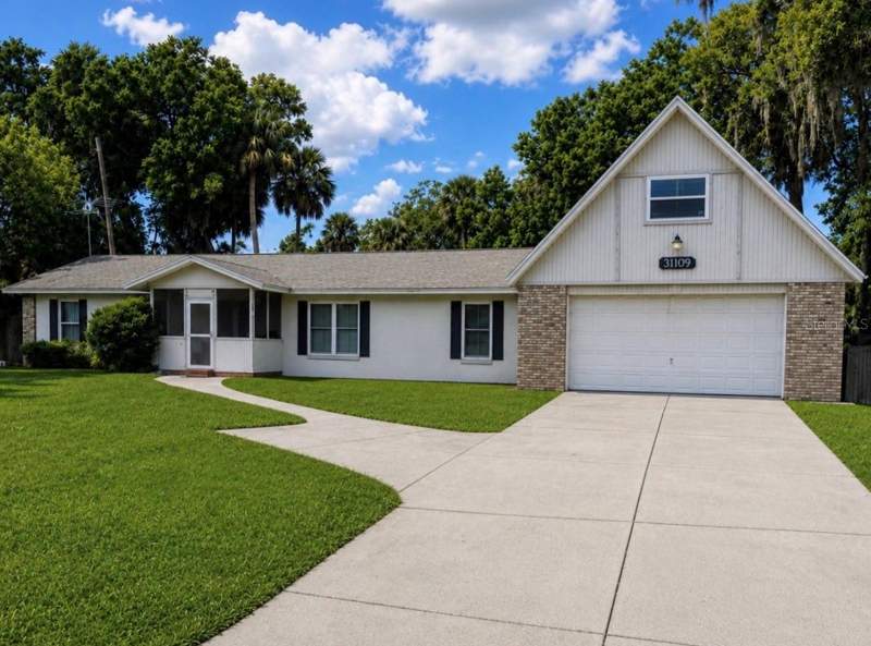 31109 DEAL DRIVE home for sale in Mount Plymouth