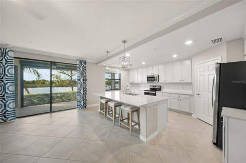 10805 Tarflower Drive #102, Venice FL - photo 9 of 83