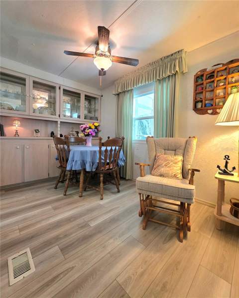 37015 Karen Avenue, Zephyrhills FL - photo 12 of 60