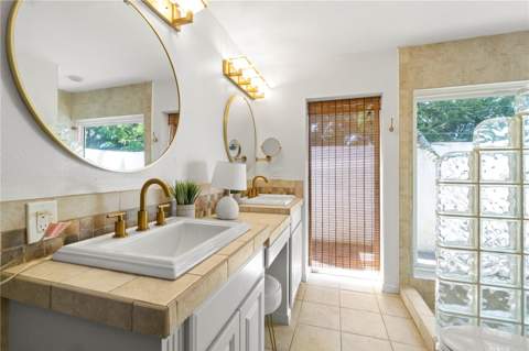 565 Sandy Hook Road, Palm Harbor FL - photo 18 of 33
