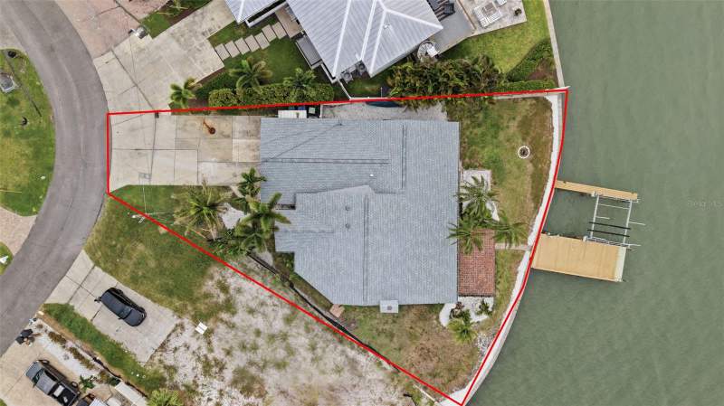 3 bedroom Single Family Residence at 16115 4th Street, Redington Beach Homes 6th Add, Redington Beach — photo 4
