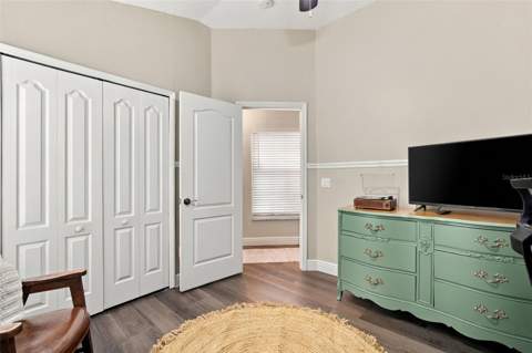 8335 Canterbury Lake Boulevard, Tampa FL - photo 20 of 70