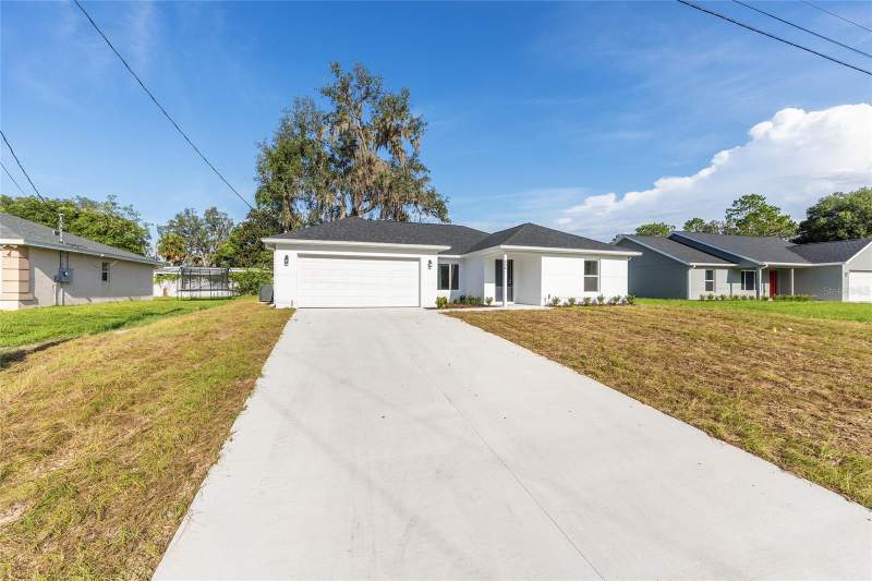 4 bedroom Single Family Residence at 4119 W Firewood Loop, Citrus Spgs Unit 10, Citrus Springs — photo 4