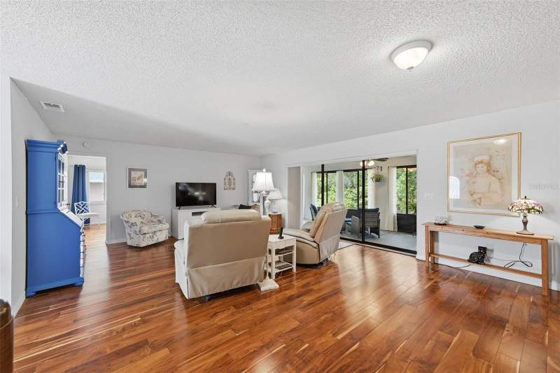 2 bedroom Single Family Residence at 1803 New Bedford Drive, Sun City Center Unit 32B, Sun City Center — photo 5