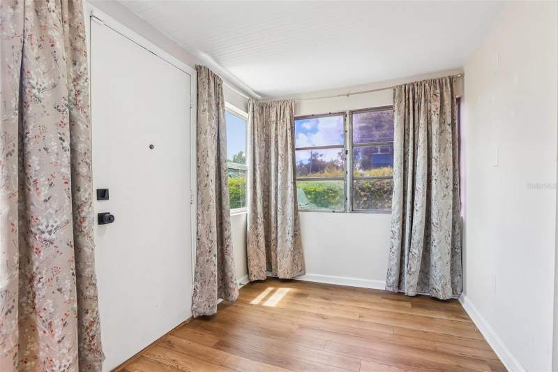 2 bedroom Single Family Residence at 789 16th Avenue, Jackson Square, St Petersburg — photo 3