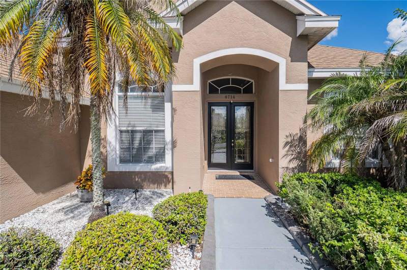 4 bedroom Single Family Residence at 6714 Hartsworth Drive, Hartford Estates, Lakeland — photo 4