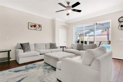 8044 Canyon Lake Circle, Orlando FL - photo 6 of 35