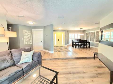 5370 Whispering Pine Circle, St Cloud FL - photo 11 of 52