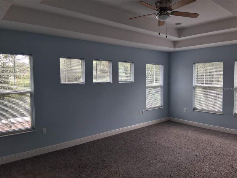 4 bedroom Single Family Residence at 2736 S 3rd Avenue, Colonial Place Rev, St Petersburg — photo 2