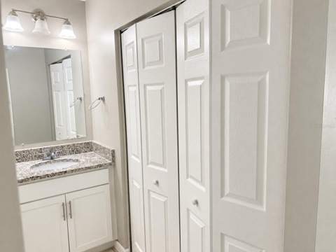 432 Regal Park Drive, Valrico FL - photo 14 of 18