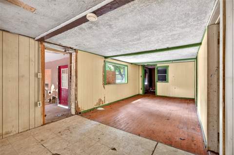 15176 NE 154th Lane, Fort Mc Coy FL - photo 15 of 33