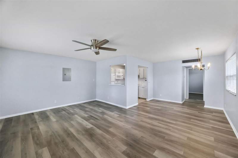 1 bedroom Condominium at 1801 Bedford Terrace #227, Bedford J Condo, Sun City Center — photo 5