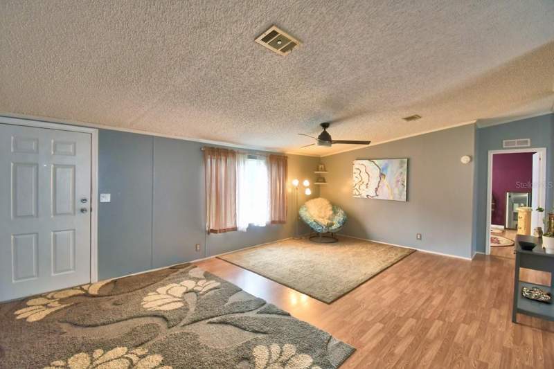 4 bedroom Manufactured Home at 1750 W Frostproof Road, Oakridge Estates, Frostproof — photo 4