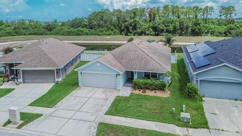 3 bedroom Single Family Residence at 14415 Barley Field Drive, Ayersworth Glen, Wimauma — photo 2