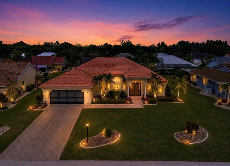 3 bedroom Single Family Residence at 2027 New Bedford Drive, Sun City Center Unit 52, Sun City Center — photo 2