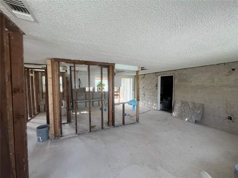 2 bedroom Single Family Residence at 13639 Frances Avenue, Sea Ranch On Gulf, Hudson — photo 4