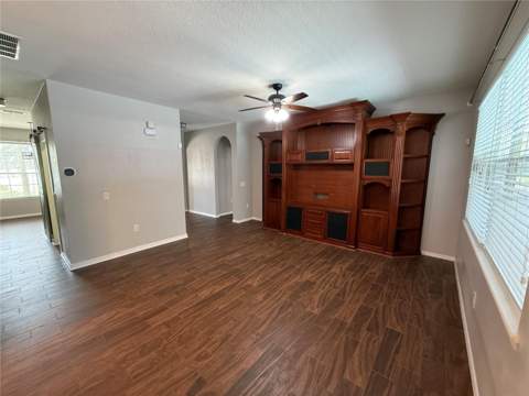 2260 Tradewinds Drive, Kissimmee FL - photo 7 of 32