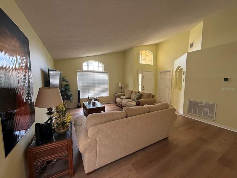 4 bedroom Single Family Residence at 318 Langham Drive, Westridge Ph Vii-B, Davenport — photo 4
