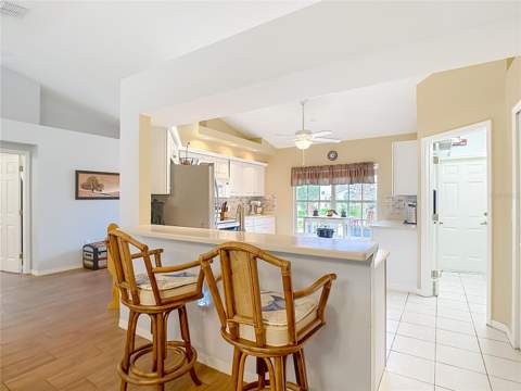 6353 Cardinal Crest Drive, New Port Richey FL - photo 16 of 69
