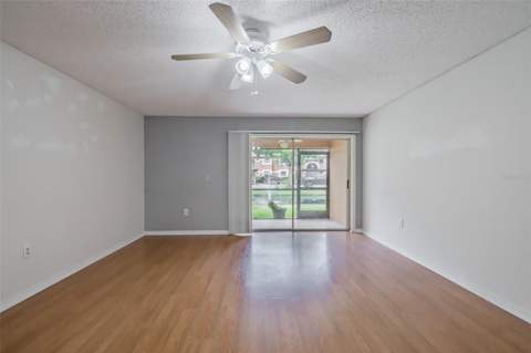 14643 Par Club Circle #14643, Tampa FL - photo 18 of 63