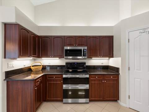 4054 Indian River Street, Spring Hill FL - photo 11 of 78