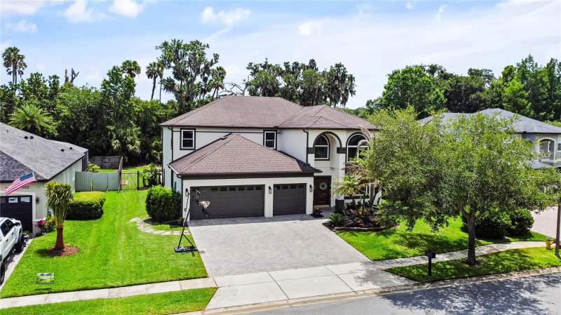 Barrington Estates