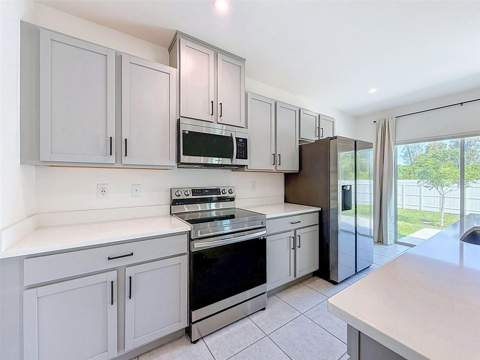 805 Whispering Pines Road, Cape Coral FL - photo 17 of 74