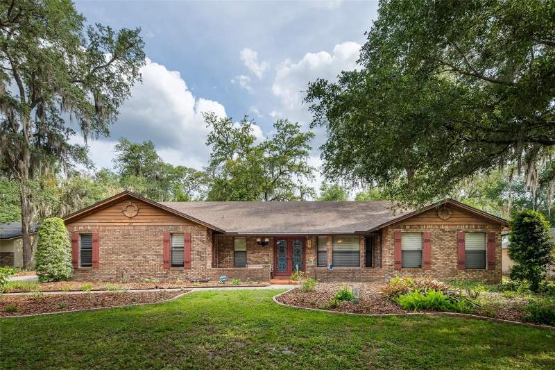 Cardinal Oaks
