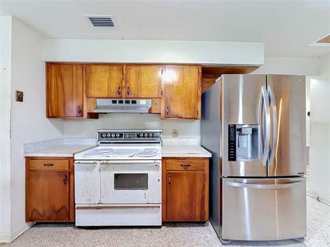 15150 Colley Drive, Tavares FL - photo 9 of 49