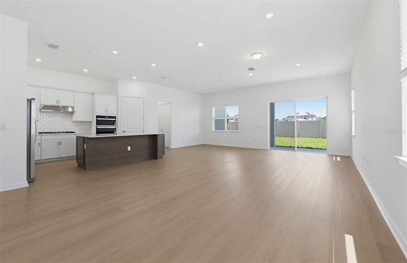 3 bedroom Single Family Residence at 6995 Depue Drive, Vidas Way Legacy Phase 1B, Wesley Chapel — photo 5