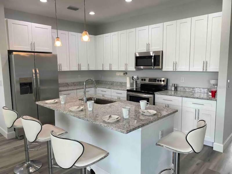 4 bedroom Single Family Residence at 14257 Imlay Avenue, Port Charlotte Sec 093, Port Charlotte — photo 5