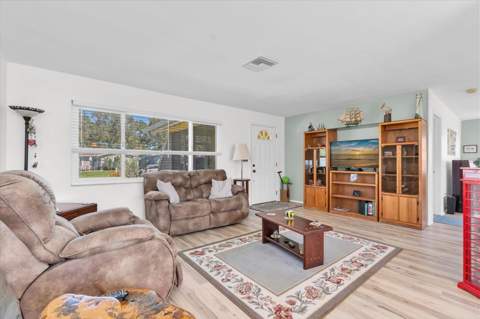 2013 Forest Drive, Clearwater FL - photo 8 of 34