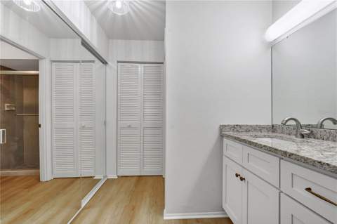 597 Lakeside Drive #205, Bradenton FL - photo 23 of 47