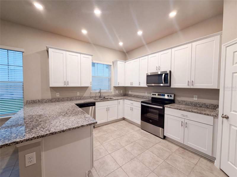 3 bedroom Single Family Residence at 538 Venetian Palms Boulevard, Palms Ph 5, New Smyrna Beach — photo 2