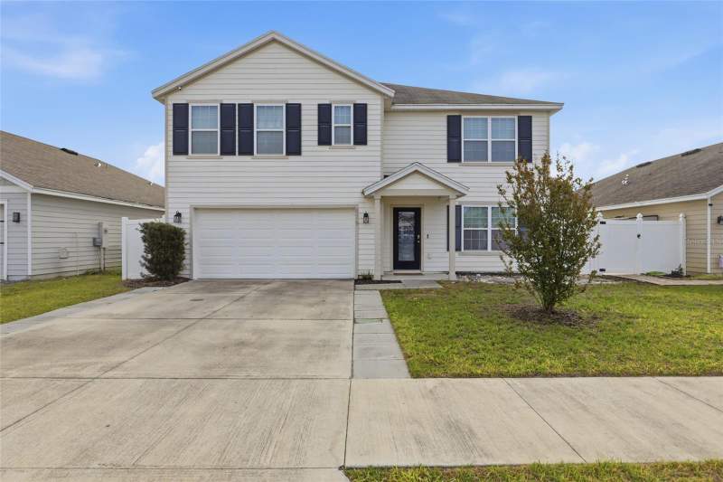 5 bedroom Single Family Residence at 879 NW 251st Drive, Newberry Corners Ph Lll Pb 35 Pg 91, Newberry — photo 2