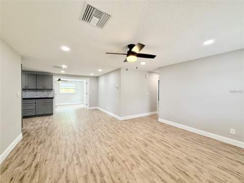 8648 78th Place, Seminole FL - photo 8 of 28