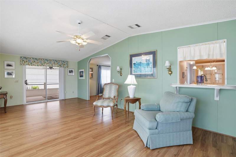 2 bedroom Manufactured Home at 452 Sharks Point, Harbor Isles Ph 5, North Port — photo 4