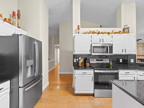 5416 Windbrush Drive, Tampa FL - photo 10 of 63