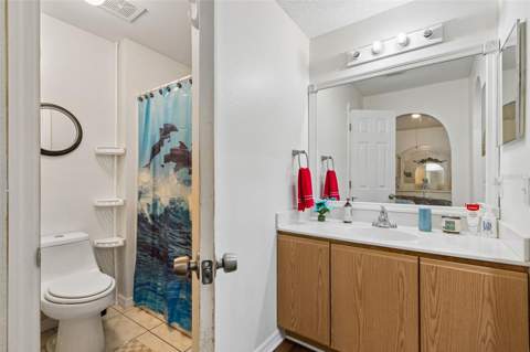 5936 Lake Front Drive, Wesley Chapel FL - photo 24 of 47