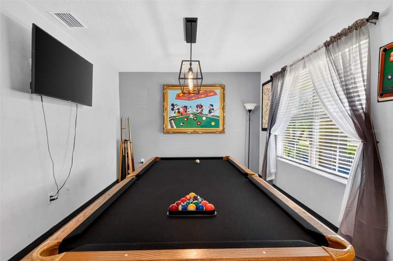 5 bedroom Single Family Residence at 7043 Silverado Ranch Boulevard, Silverado Ranch Sub, Zephyrhills — photo 5