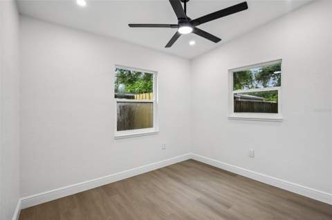 334 E Cornelius Circle, Sarasota FL - photo 19 of 26
