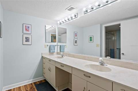 450 Treasure Island Causeway #702, Treasure Island FL - photo 18 of 35